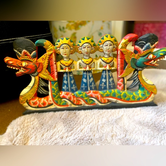 Indonesian Dragon 3 Men Craving - Picture 1 of 2